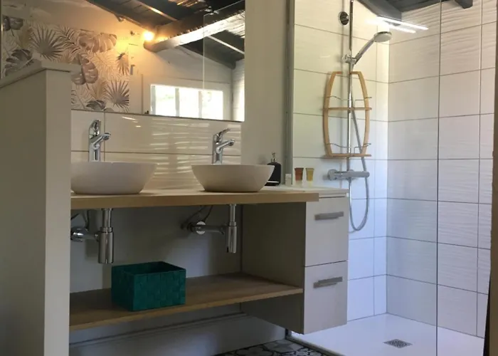 Pietra Nocleg ze śniadaniem 3*